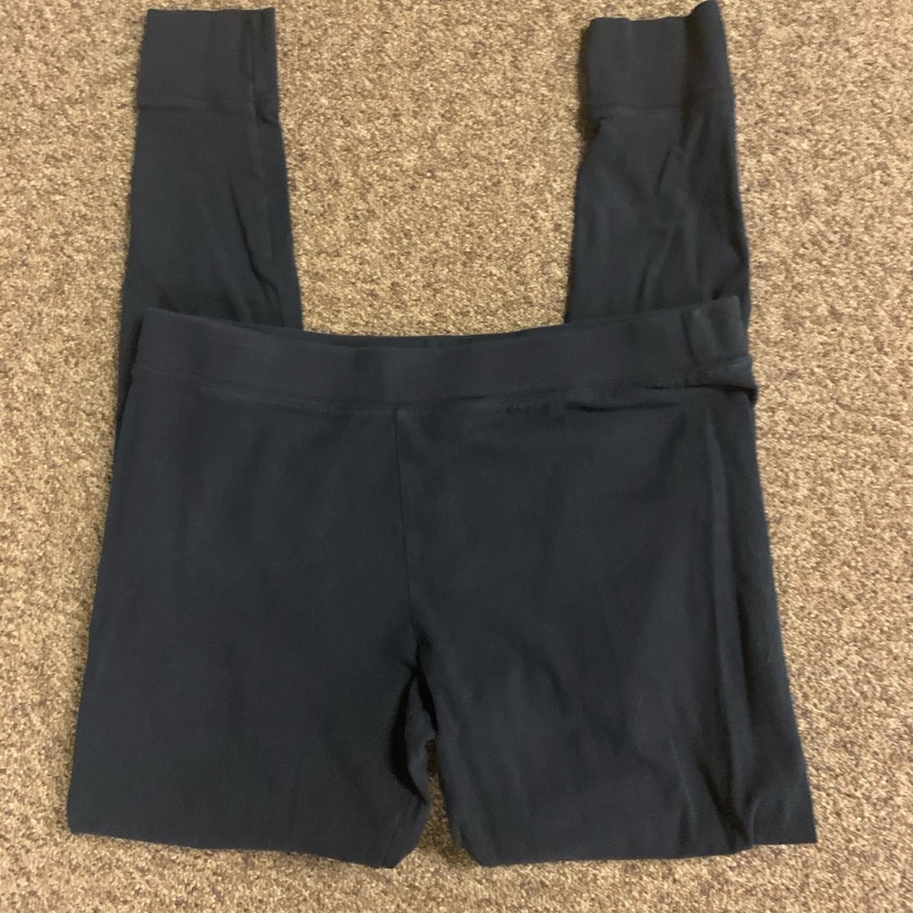 Make + Model black leggings size L W/cuff bottoms